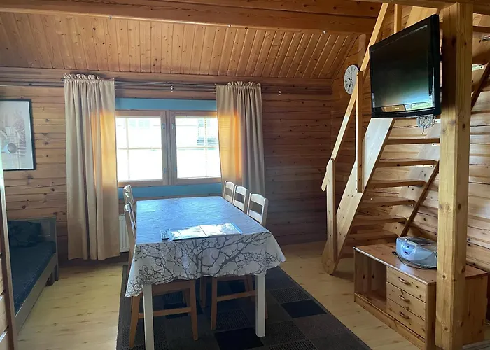 Naapurivaaran Lomakeskus